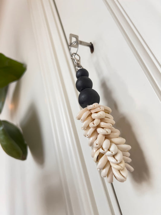 Schelpen sleutelhanger - Black